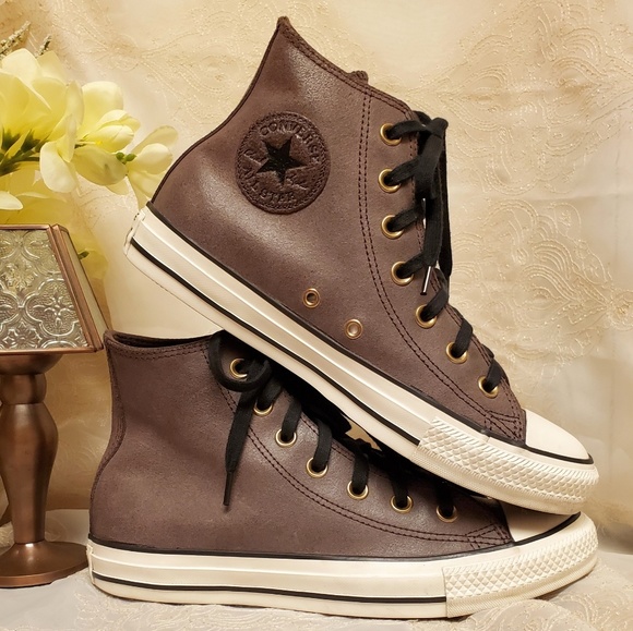 Converse Shoes - Converse Leather Chuck Taylors